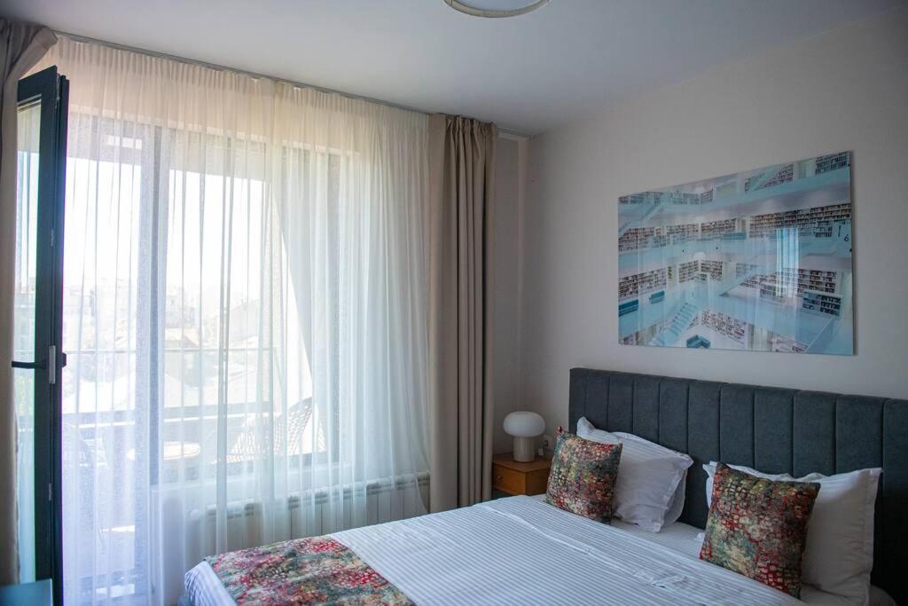 Tokiyo: A Lovely City Center 2 Bedrooms Apartment With Private Parking Sofia Exterior photo